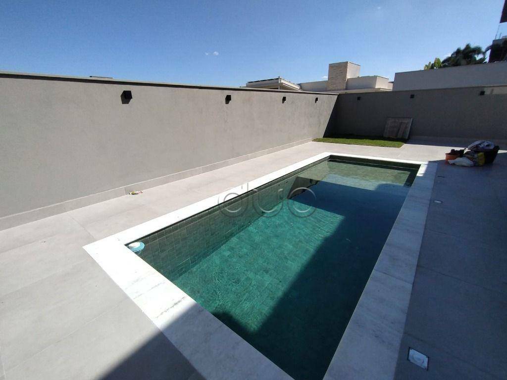 Casa de Condomínio para alugar com 3 quartos, 212m² - Foto 21