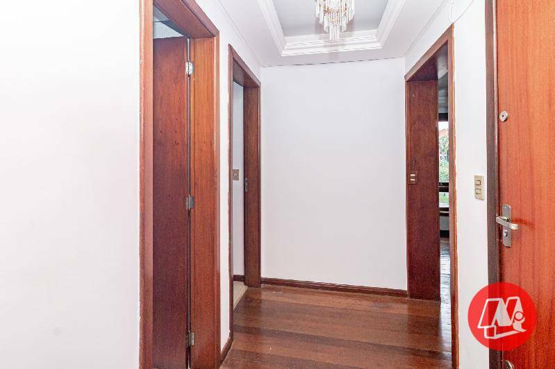 Apartamento para alugar com 2 quartos, 152m² - Foto 11