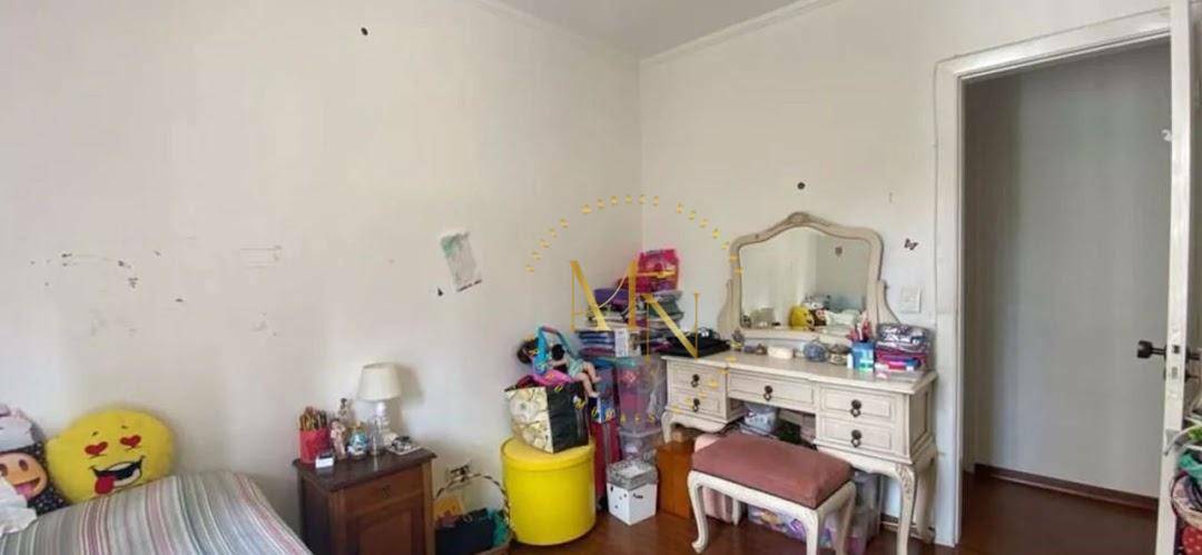 Apartamento à venda com 3 quartos, 130m² - Foto 25