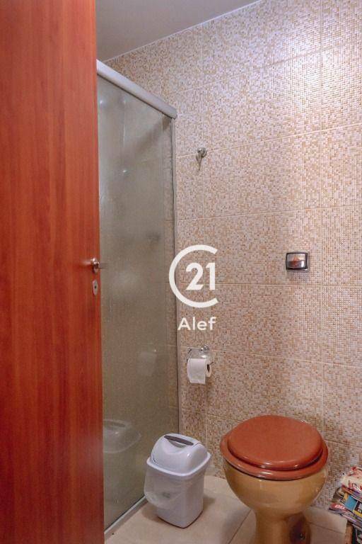 Apartamento à venda com 4 quartos, 151m² - Foto 19