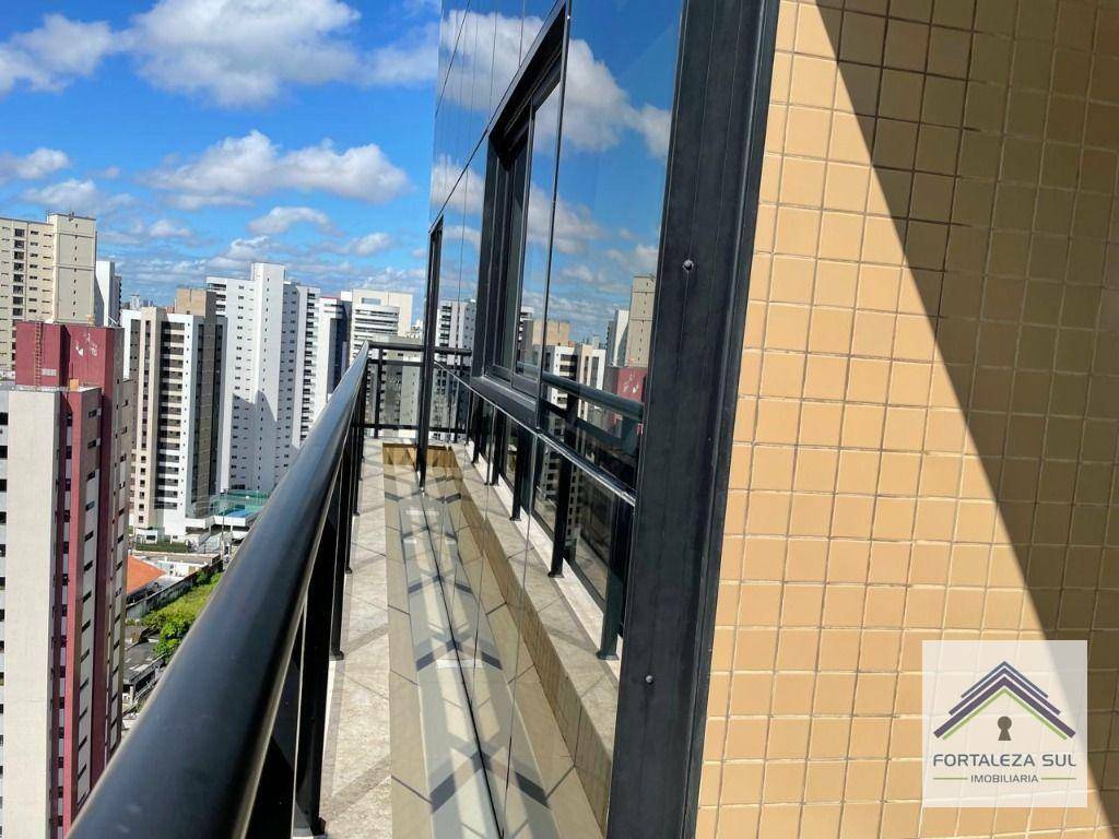 Apartamento à venda com 3 quartos, 107m² - Foto 11