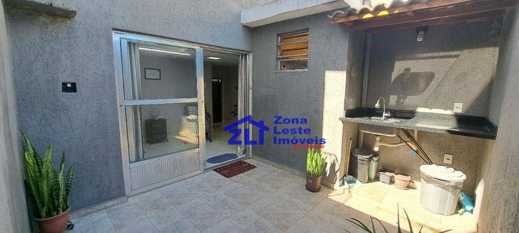 Casa à venda com 2 quartos, 180m² - Foto 19