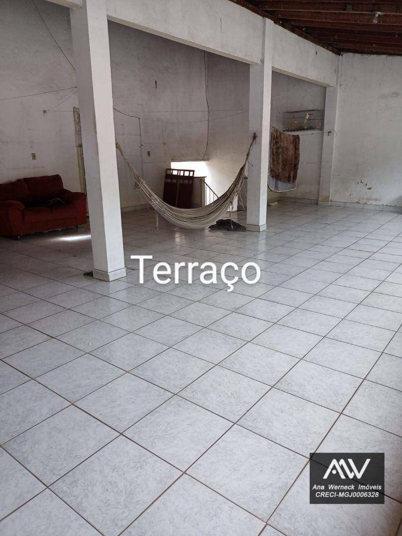 Casa de Condomínio à venda com 5 quartos, 210m² - Foto 16