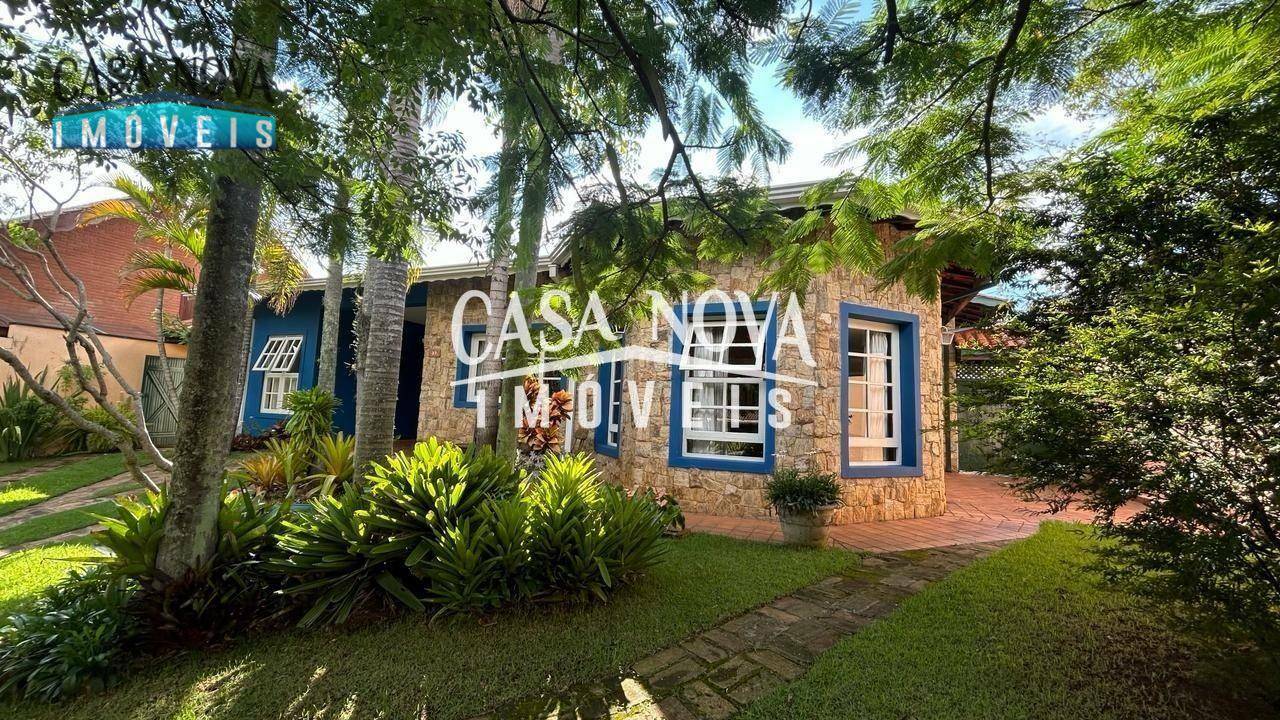 Casa de Condomínio à venda com 3 quartos, 270m² - Foto 2