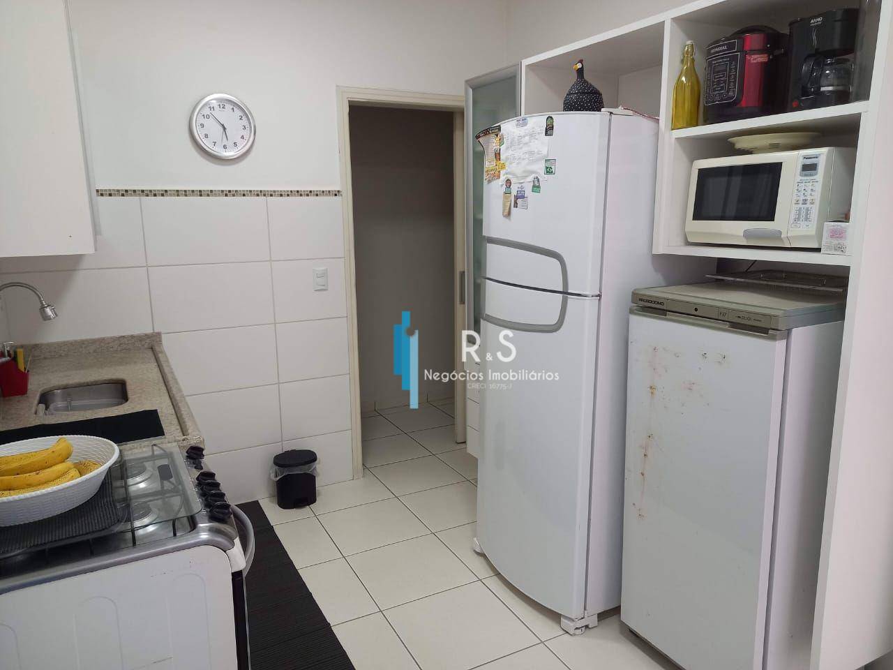 Apartamento à venda com 2 quartos, 95m² - Foto 22