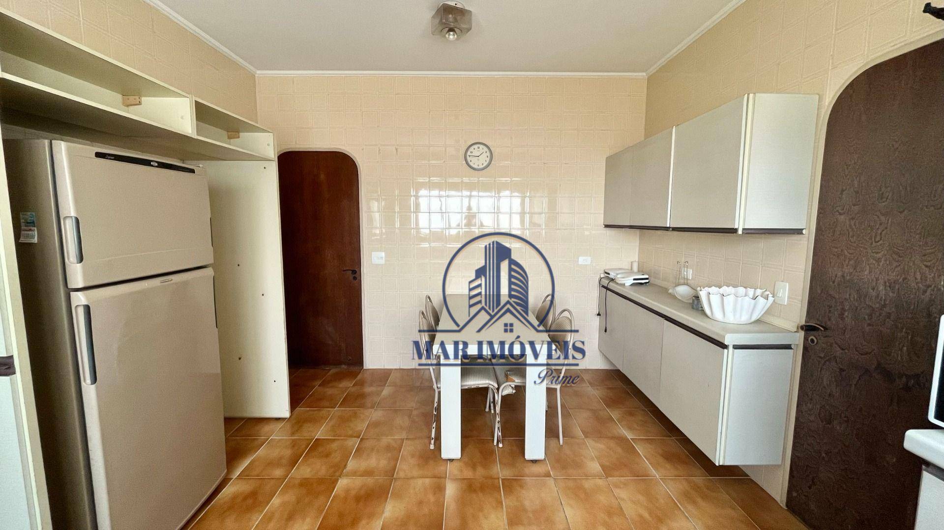 Apartamento à venda com 3 quartos, 220m² - Foto 23