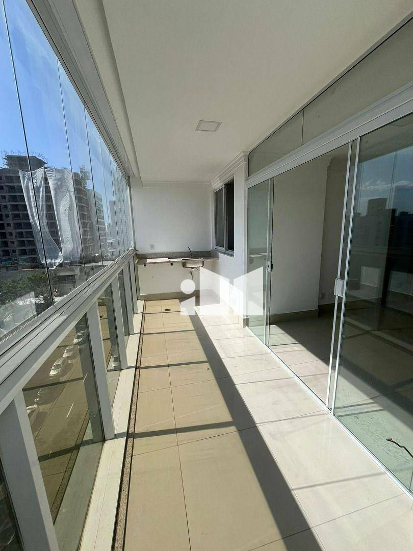 Apartamento à venda com 2 quartos, 68m² - Foto 2