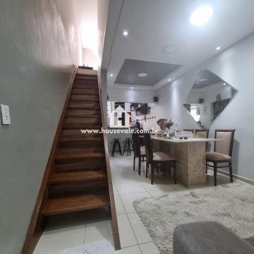 Casa à venda com 3 quartos, 180m² - Foto 2