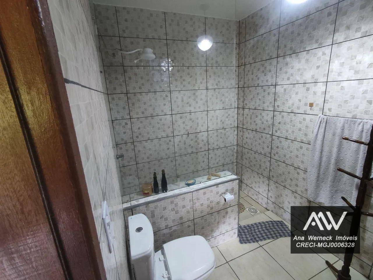 Chácara à venda com 3 quartos, 200m² - Foto 12