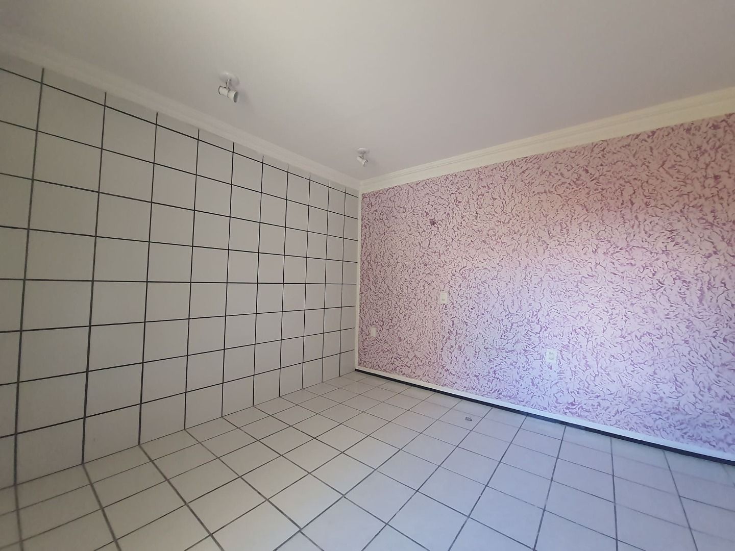 Casa à venda com 4 quartos, 182m² - Foto 10