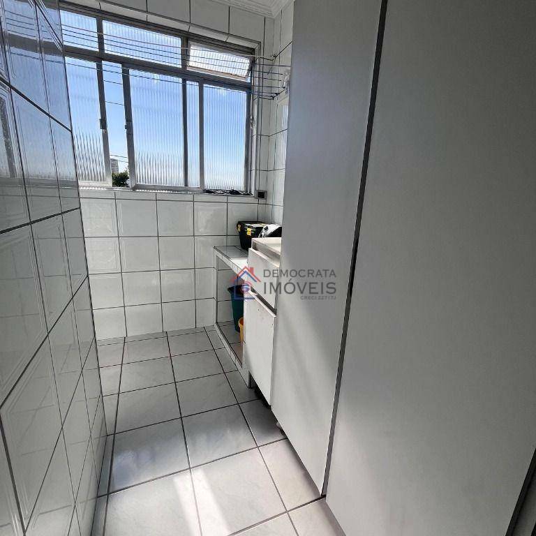 Apartamento à venda com 3 quartos, 110m² - Foto 10