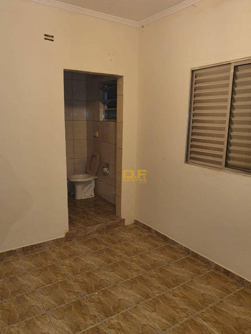 Casa à venda com 4 quartos, 300m² - Foto 19