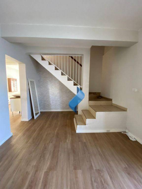 Casa à venda com 5 quartos, 292m² - Foto 3