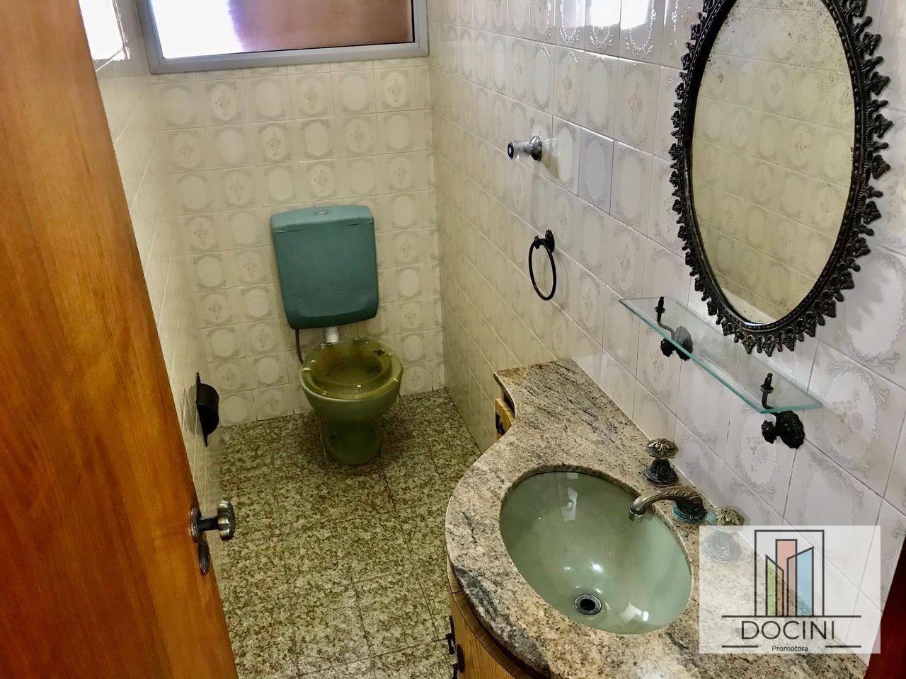 Apartamento à venda e aluguel com 3 quartos, 160m² - Foto 4