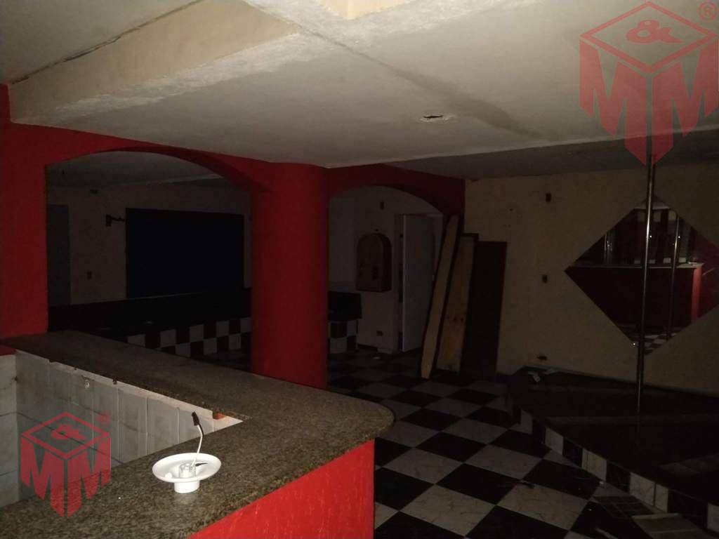 Sobrado à venda com 6 quartos, 254m² - Foto 10