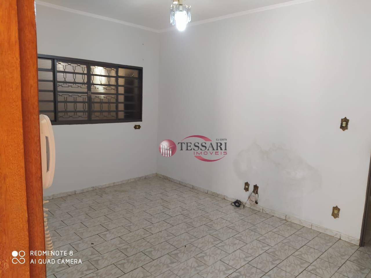 Casa à venda com 3 quartos, 165m² - Foto 2