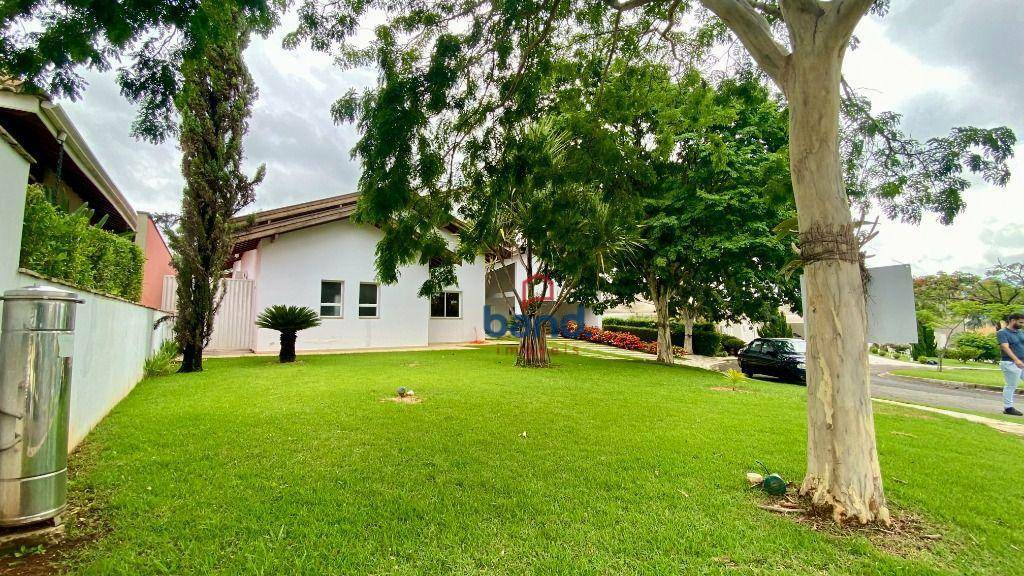 Casa de Condomínio à venda com 4 quartos, 600m² - Foto 3