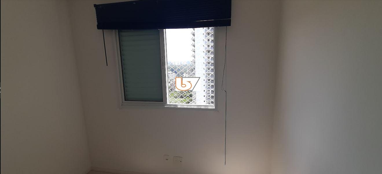 Apartamento para alugar com 2 quartos, 70m² - Foto 13