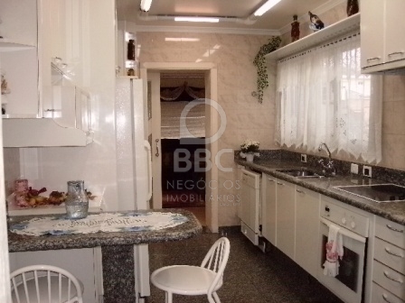 Apartamento à venda com 4 quartos, 245m² - Foto 10