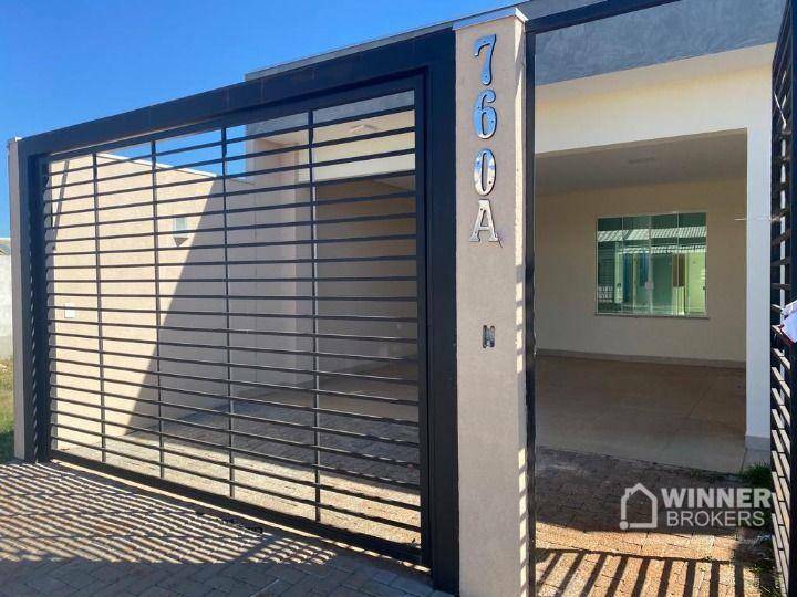 Casa à venda com 3 quartos, 130m² - Foto 2