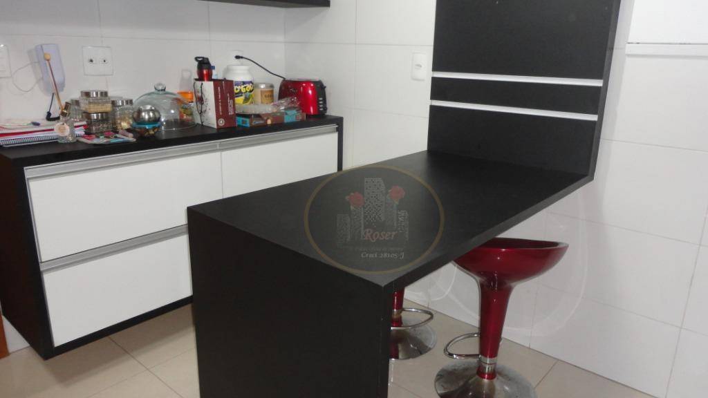 Apartamento à venda com 3 quartos, 178m² - Foto 29