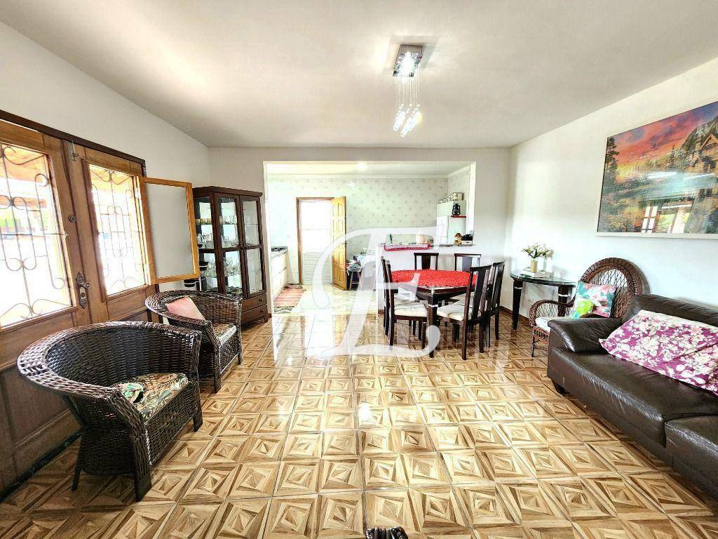 Chácara à venda com 3 quartos, 200m² - Foto 17