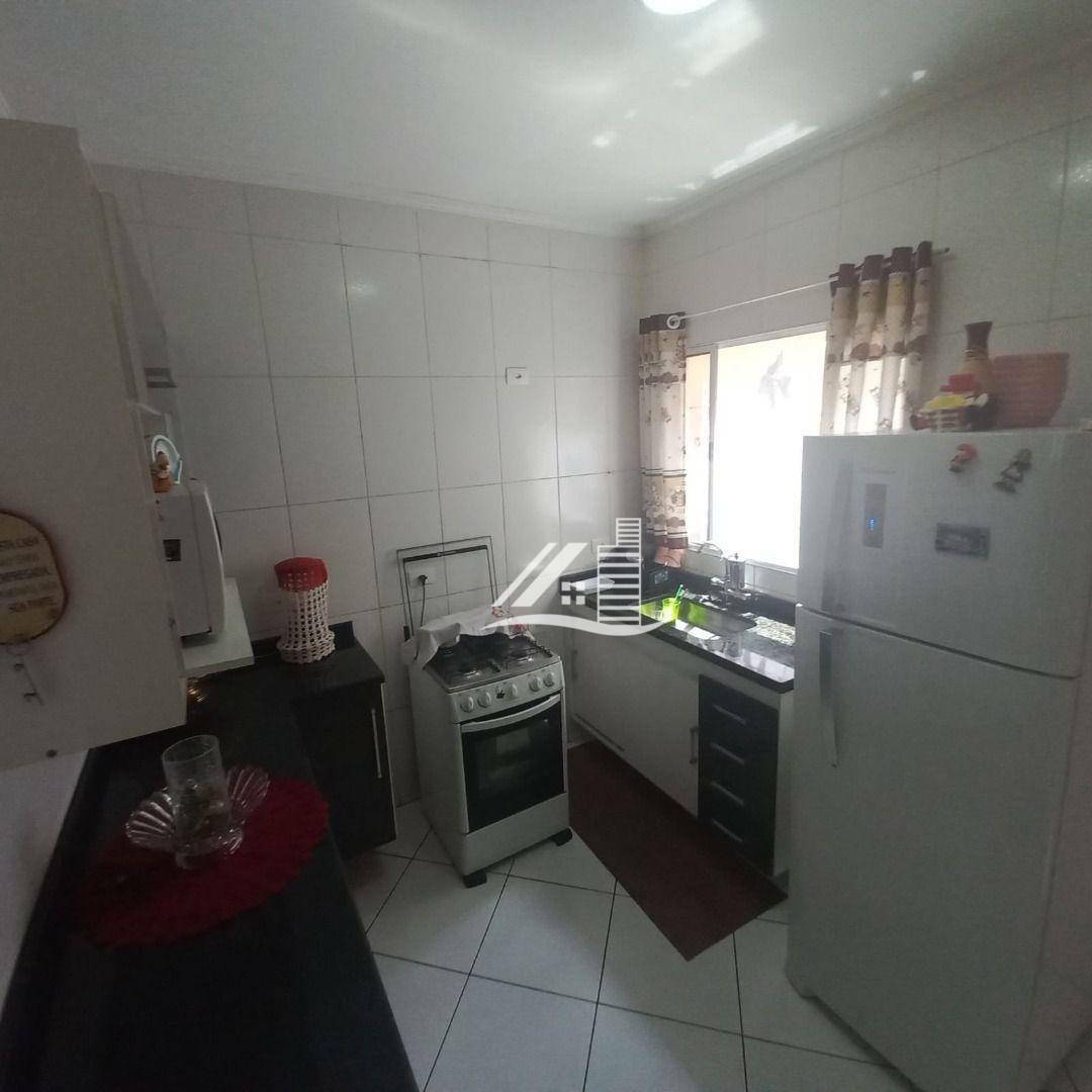 Apartamento à venda com 3 quartos, 75m² - Foto 14