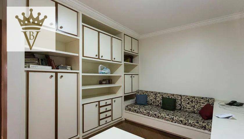 Apartamento à venda com 4 quartos, 235m² - Foto 14