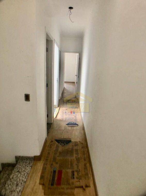 Sobrado à venda com 3 quartos, 200m² - Foto 10