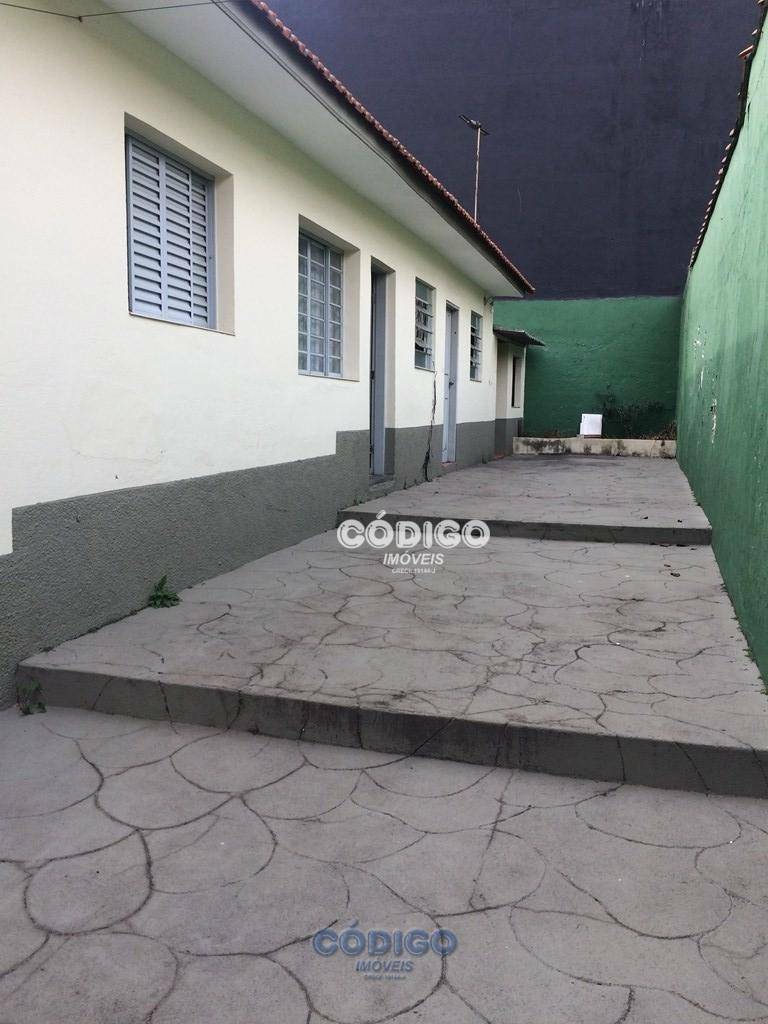 Sobrado à venda com 3 quartos, 300m² - Foto 14