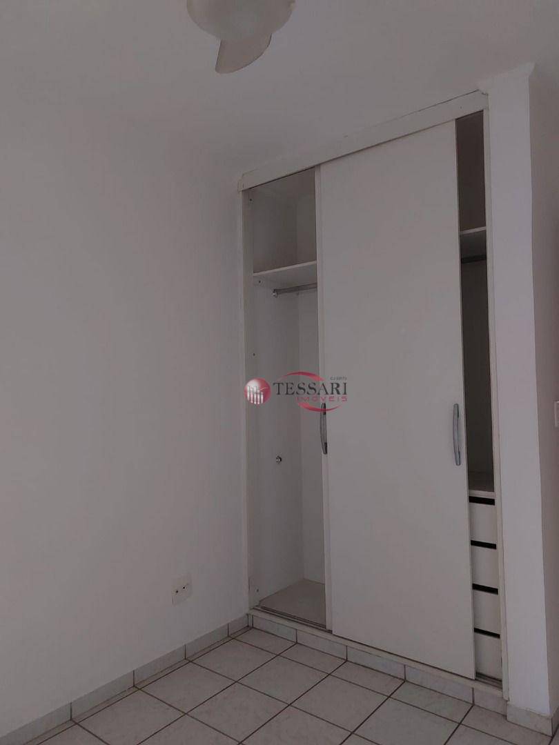 Apartamento para alugar com 3 quartos, 95m² - Foto 18