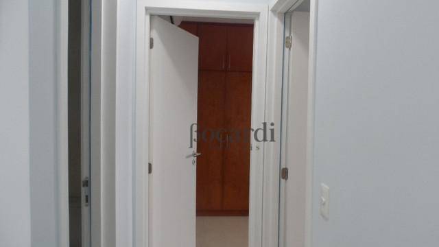 Apartamento à venda com 2 quartos, 85m² - Foto 10