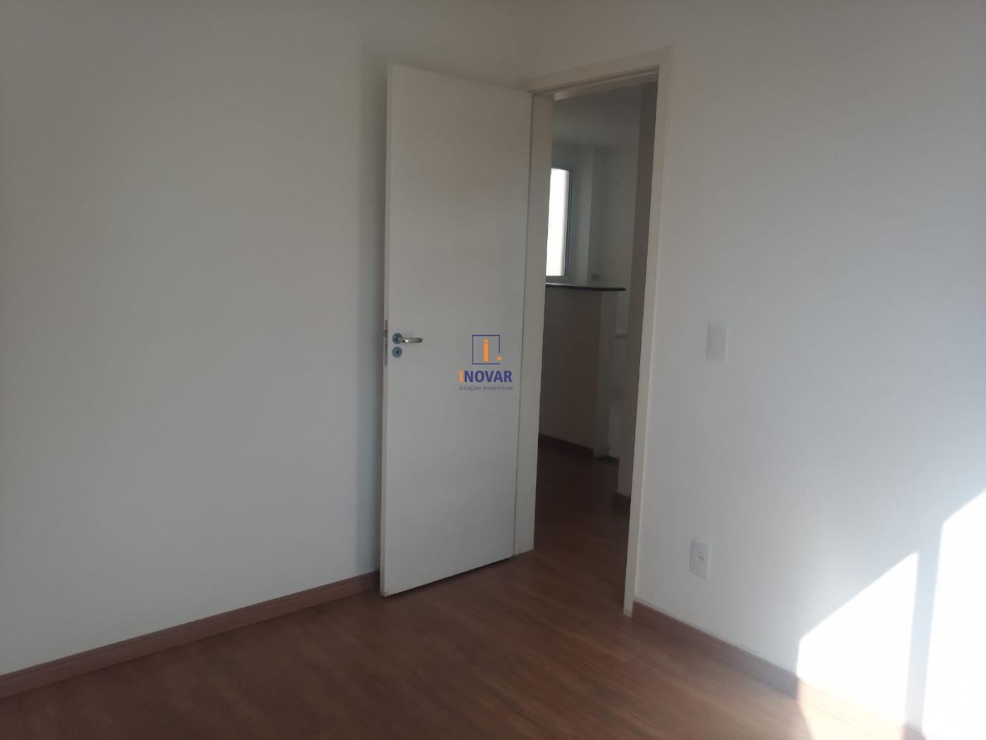 Apartamento à venda com 2 quartos, 45m² - Foto 10