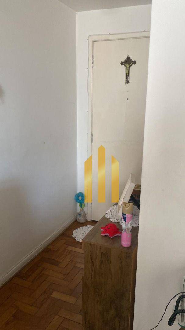 Apartamento à venda com 2 quartos, 82m² - Foto 17