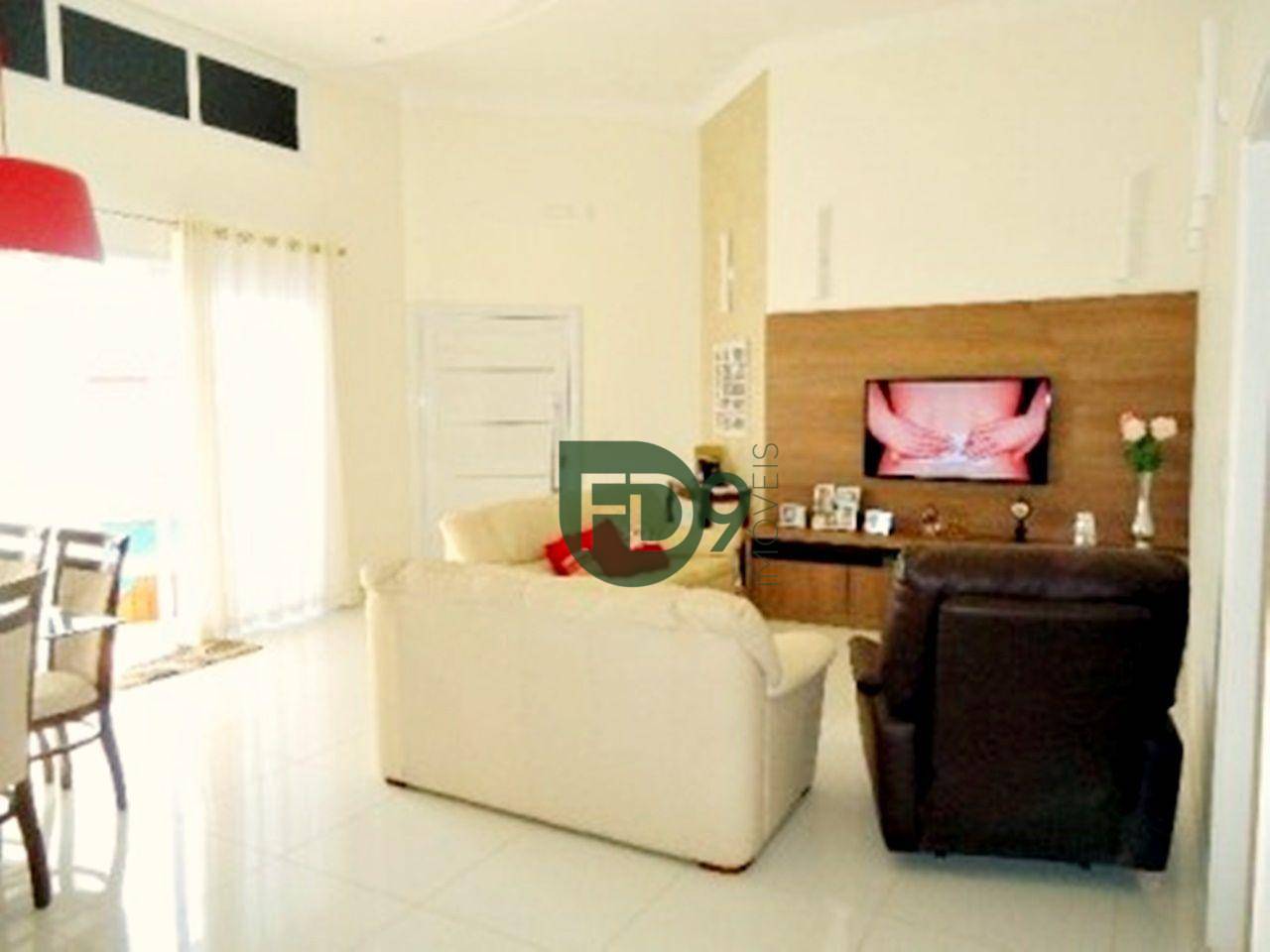 Casa de Condomínio à venda com 3 quartos, 207m² - Foto 3