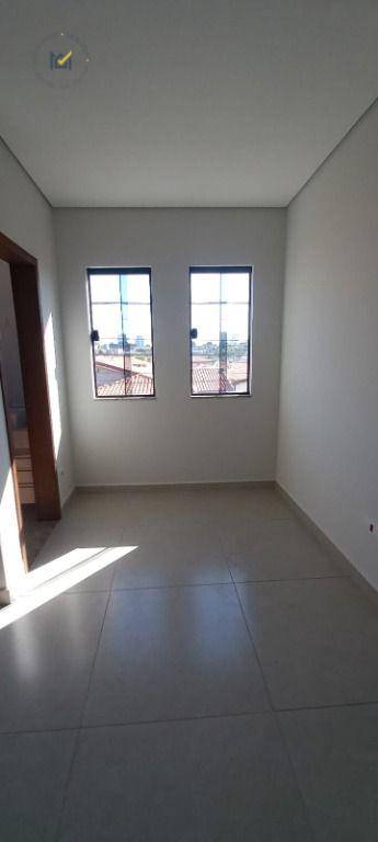 Casa à venda com 3 quartos, 131m² - Foto 9