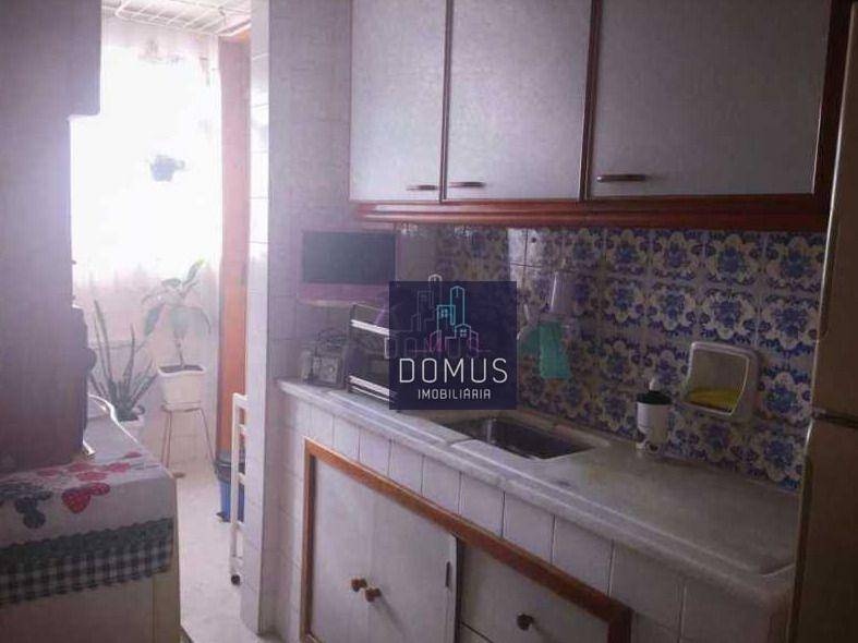 Apartamento à venda com 3 quartos, 101m² - Foto 4