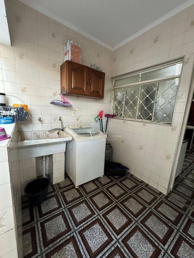 Casa à venda com 3 quartos, 500m² - Foto 6