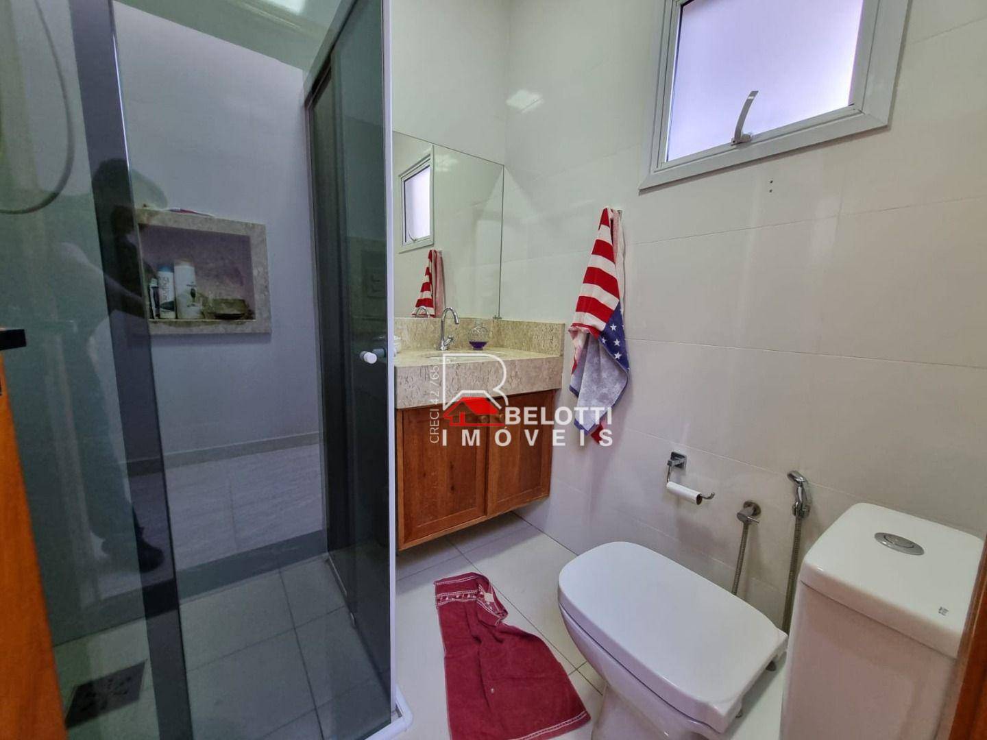 Casa, 3 quartos, 220 m² - Foto 13