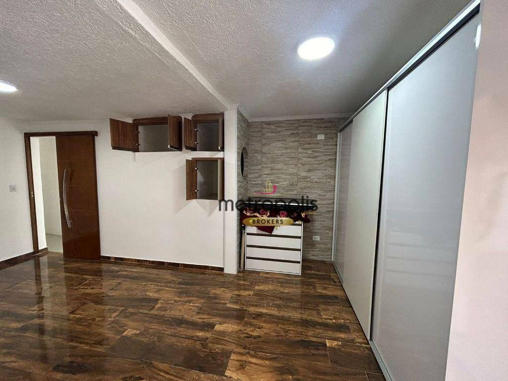 Sobrado à venda com 3 quartos, 220m² - Foto 9