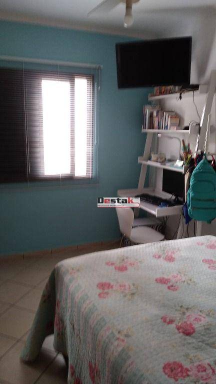 Apartamento à venda com 3 quartos, 180m² - Foto 38