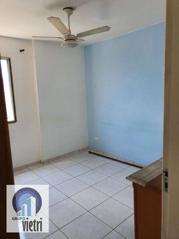 Apartamento à venda com 2 quartos, 84m² - Foto 13