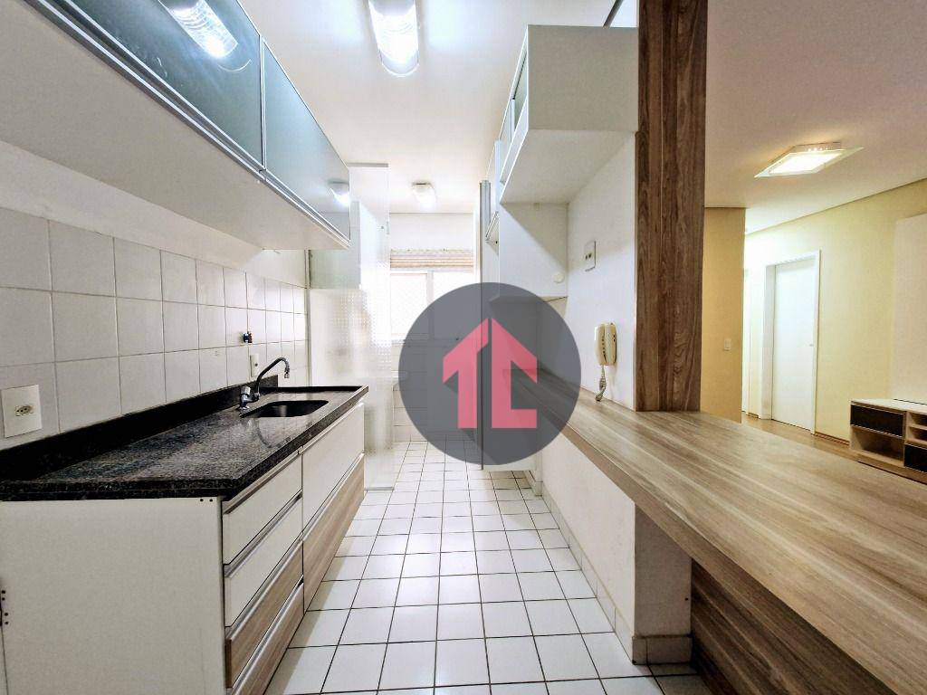 Apartamento à venda com 3 quartos, 75m² - Foto 7