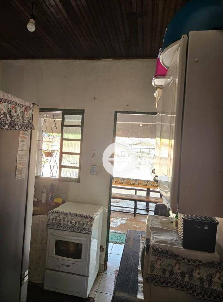 Casa à venda com 2 quartos, 58m² - Foto 7