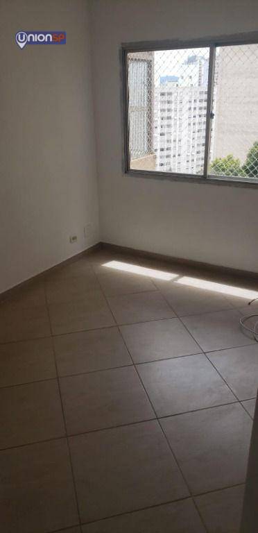 Apartamento à venda com 1 quarto, 33m² - Foto 2