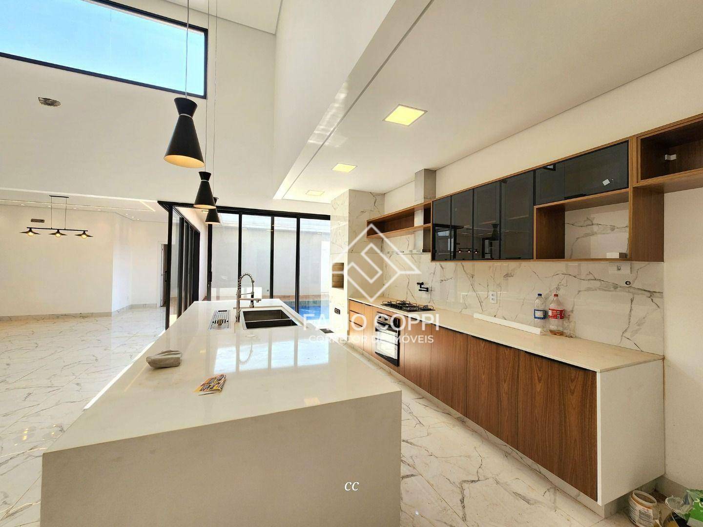 Casa de Condomínio à venda com 3 quartos, 320m² - Foto 6
