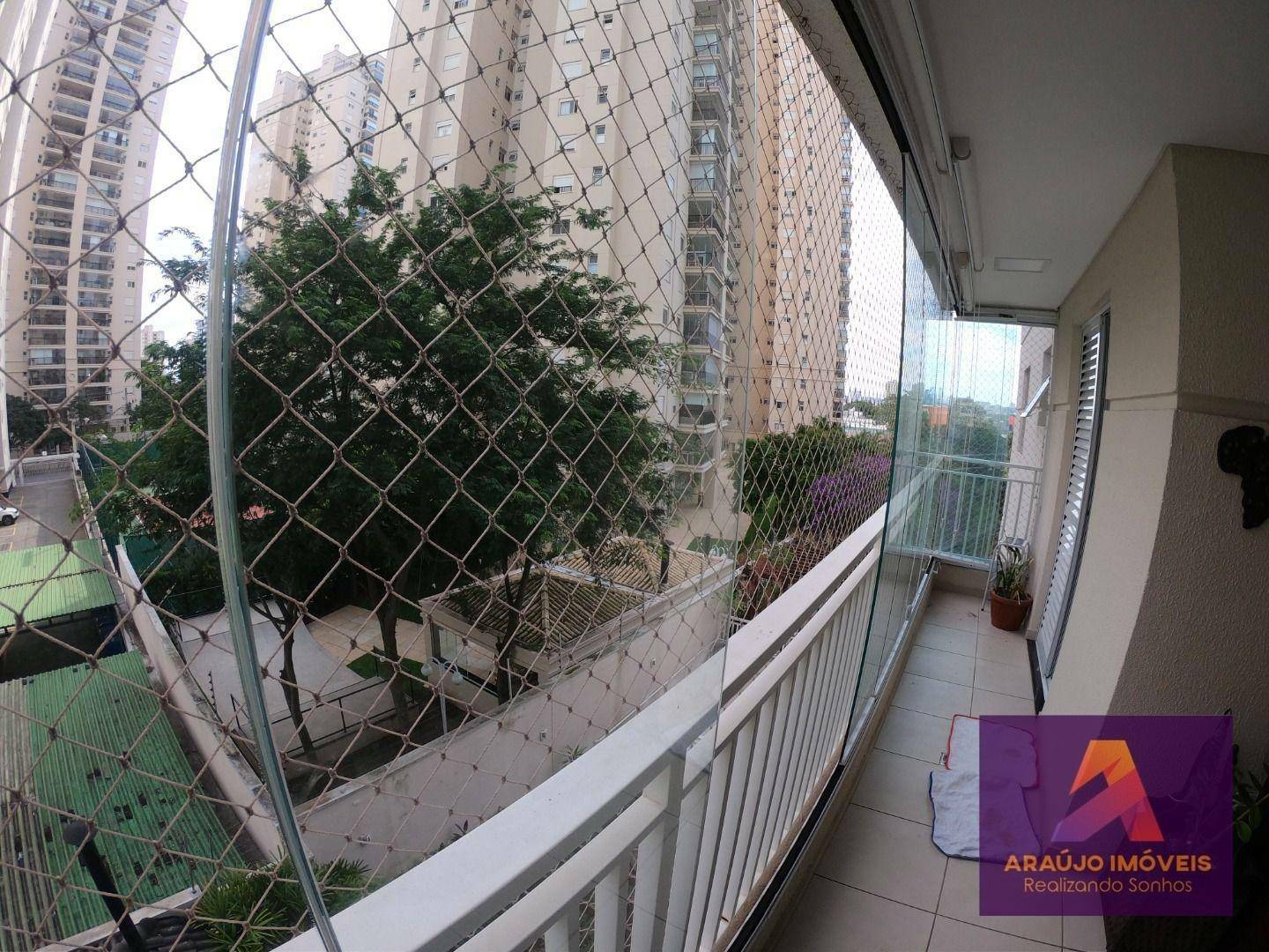 Apartamento à venda com 3 quartos, 95m² - Foto 2