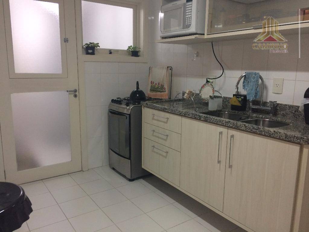 Apartamento à venda com 2 quartos, 83m² - Foto 9