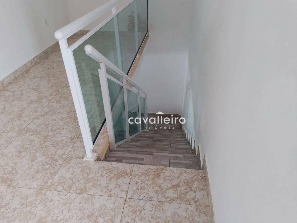 Casa à venda com 3 quartos, 341m² - Foto 10