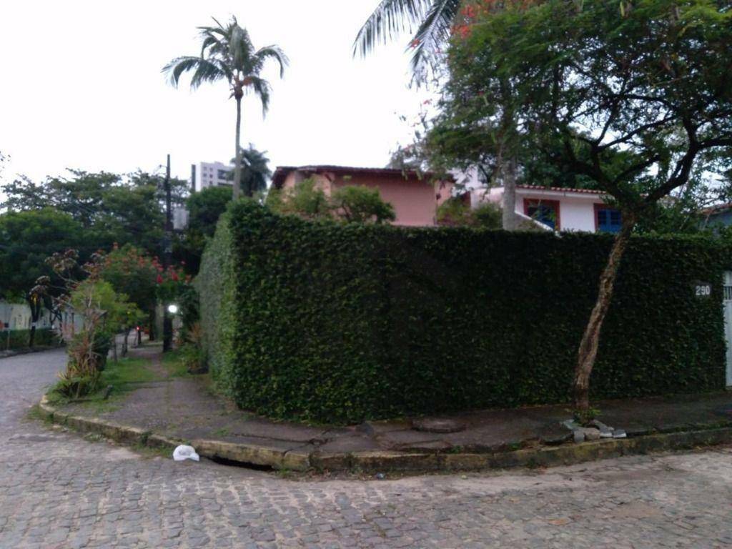 Casa, 4 quartos, 237 m² - Foto 1